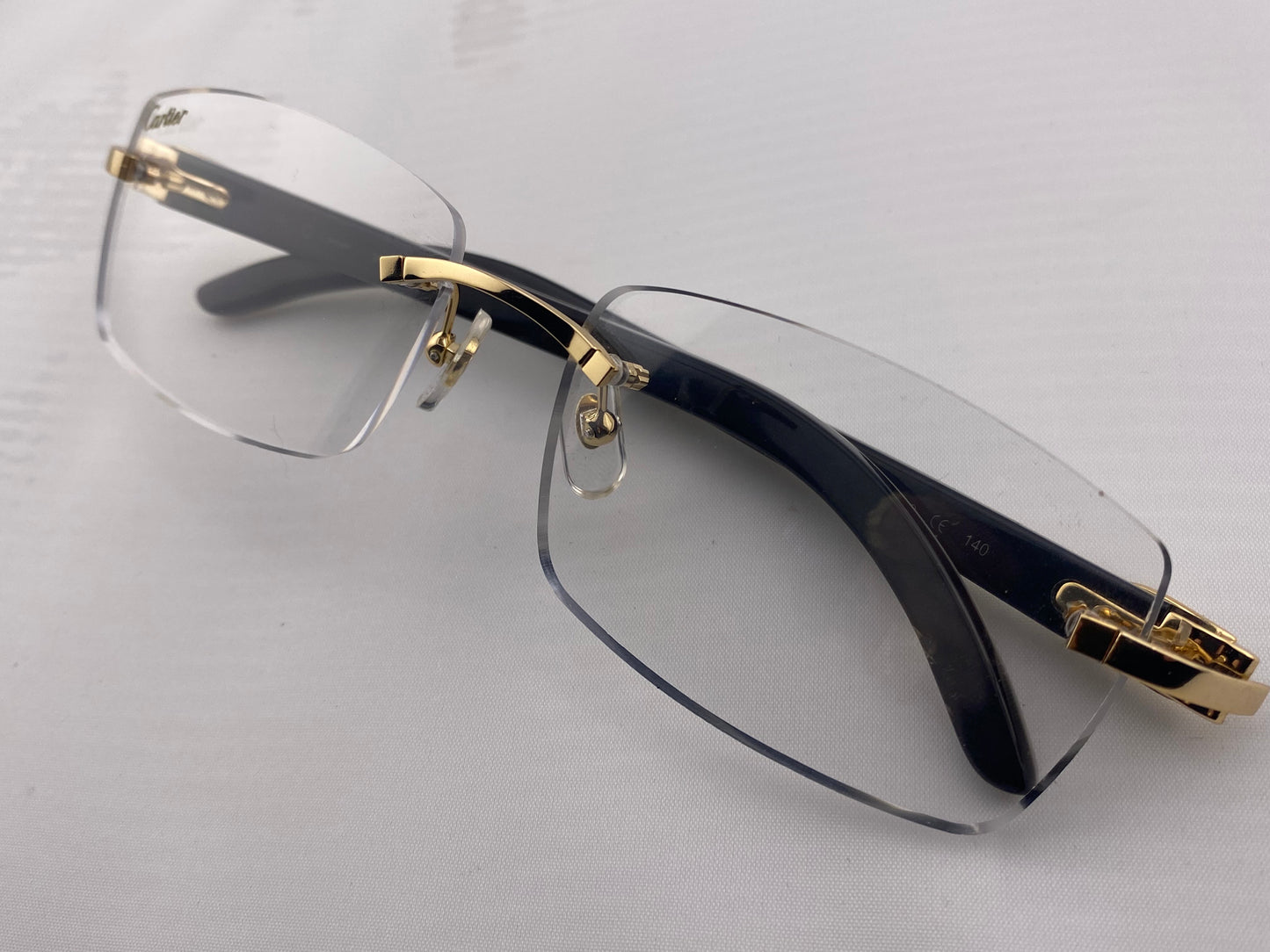 White Buffs - Clear Lens