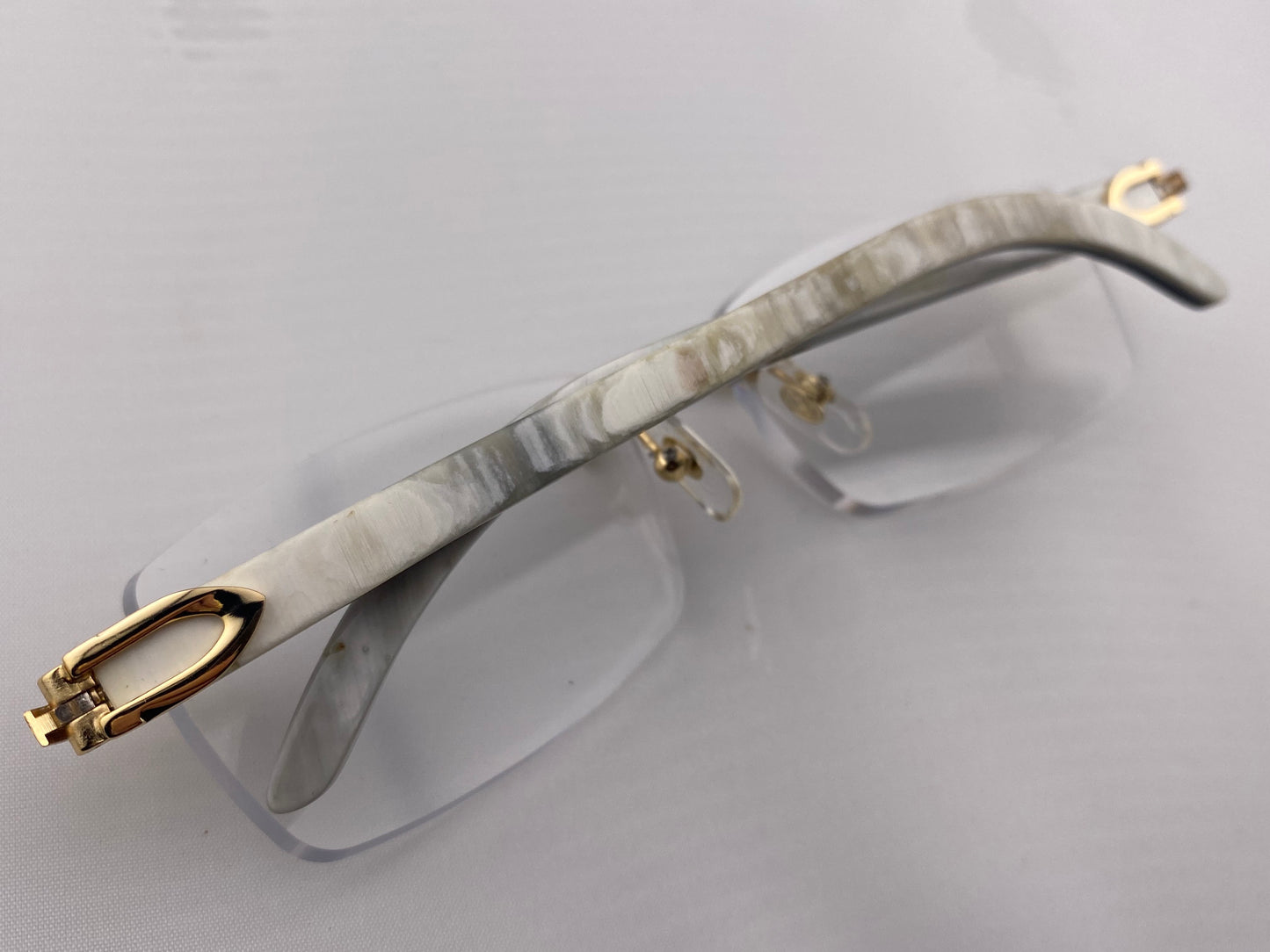 White Buffs - Clear Lens