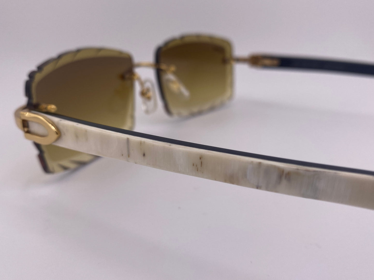 White Buffs - Diamond Cut Brown Lens