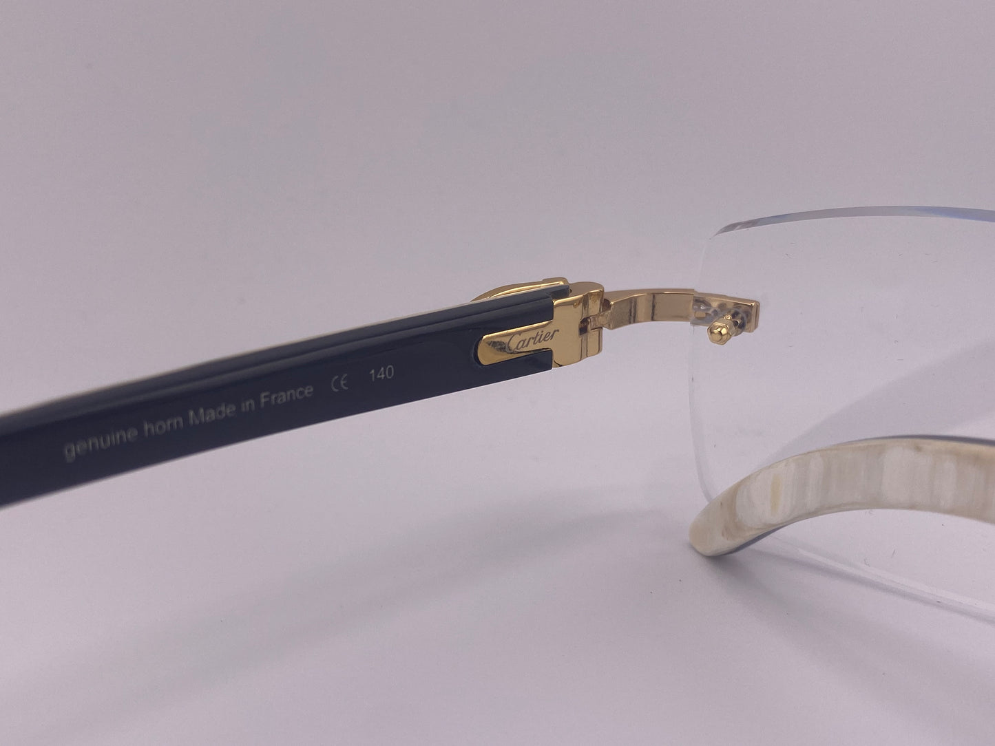 White Buffs - Clear Lens