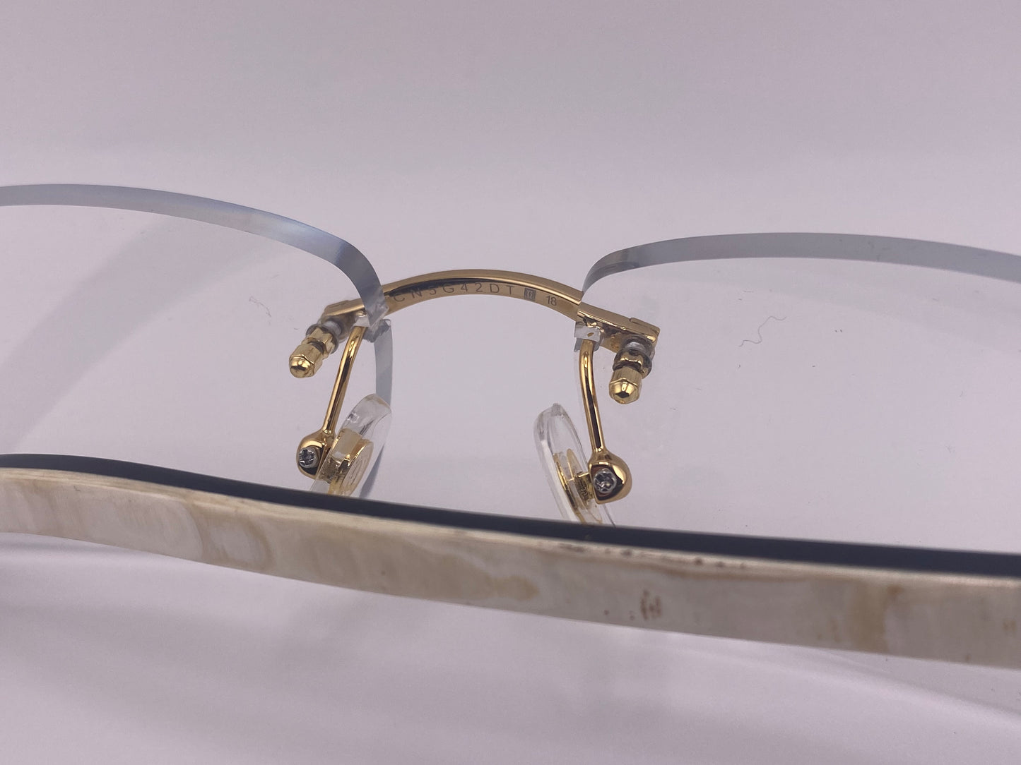 White Buffs - Clear Lens