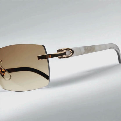 White Buffs Brown Lens